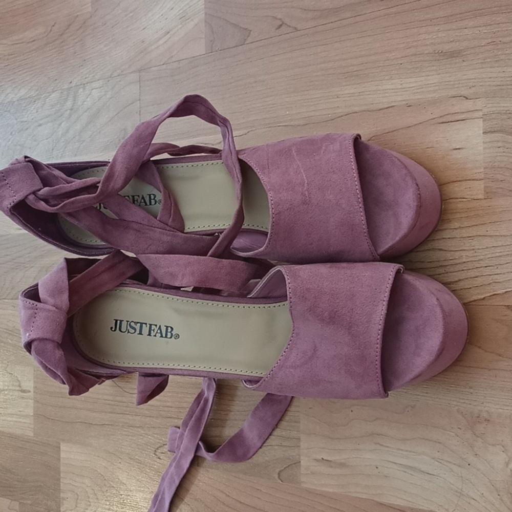 JustFab pink purple ribbon heels size 9